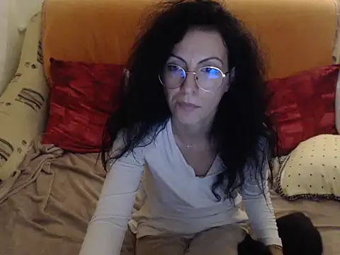 Emmatoo's cam snapshot