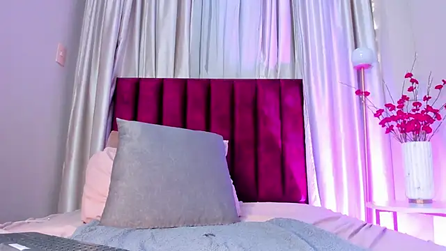 SagiraBelle's cam snapshot