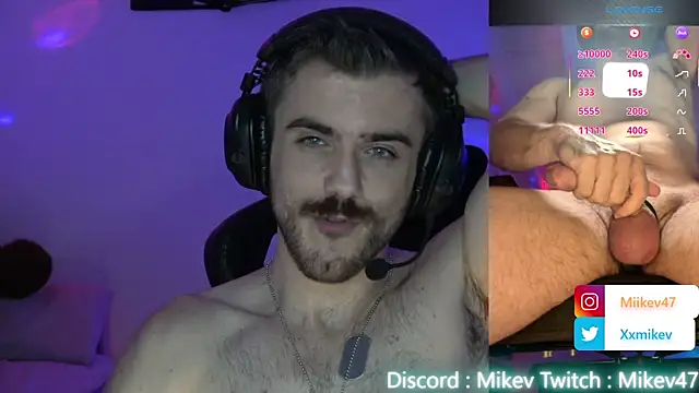 Mikev live sex cam