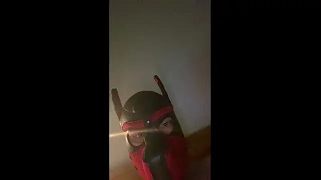 MolleDolle live sex cam