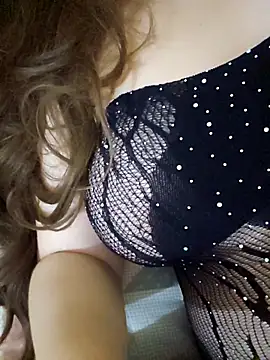 Velvet-Almas's cam snapshot