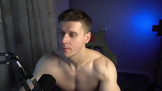 Bruno_Banani live sex cam