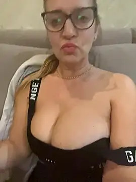 Milana8263's cam snapshot