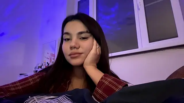 Priscillla_Cute's cam snapshot