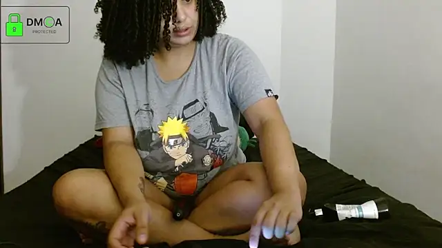 amantinaBOOBS's cam snapshot