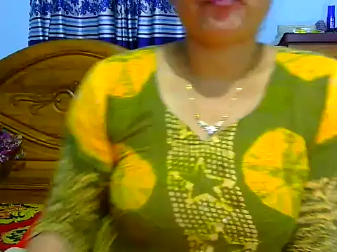 Horny_Doll24's cam snapshot