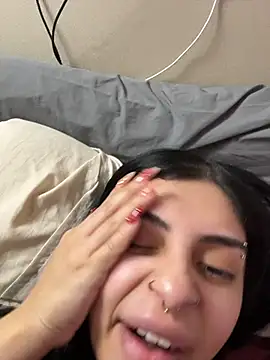 ThickerThanYoBitch live sex cam