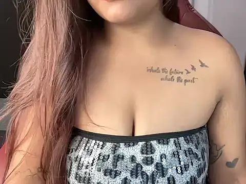 shanayaaa_1's cam snapshot