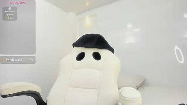 aaliyah_beller's cam snapshot