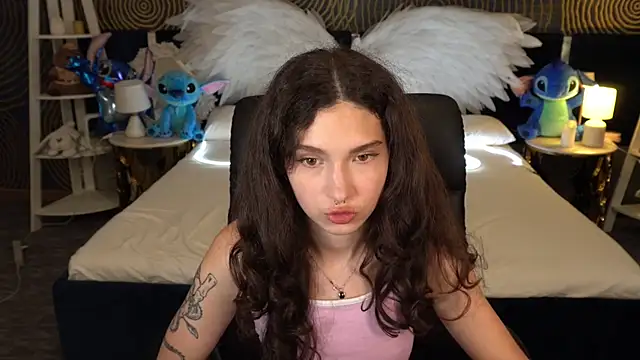 BabyFlowerr's cam snapshot