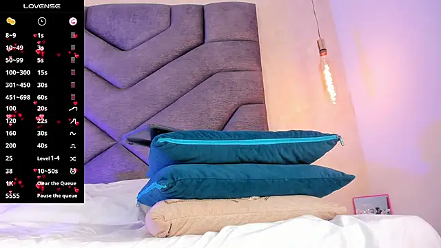 AilishBenson's cam snapshot