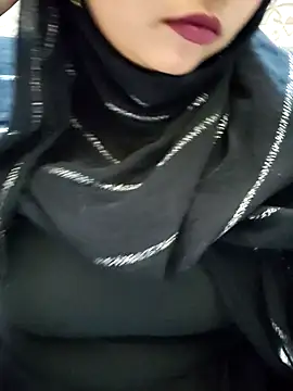 Indian-Nazia live sex cam