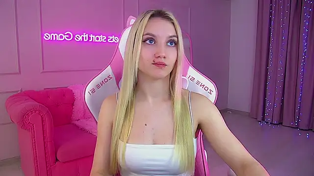 StacyEvances's cam snapshot