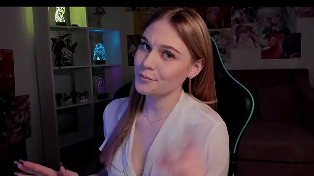 AriaWell's cam snapshot