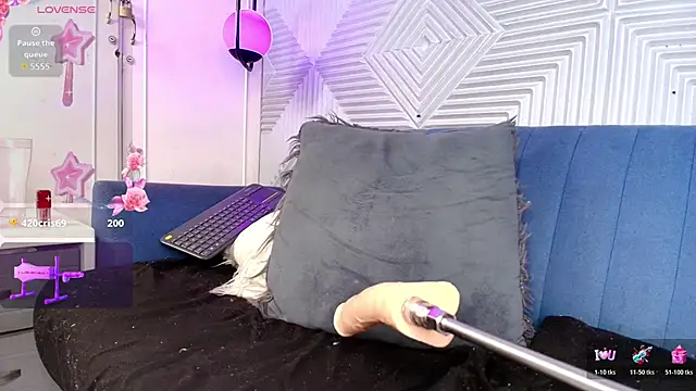 danika_mori1's cam snapshot