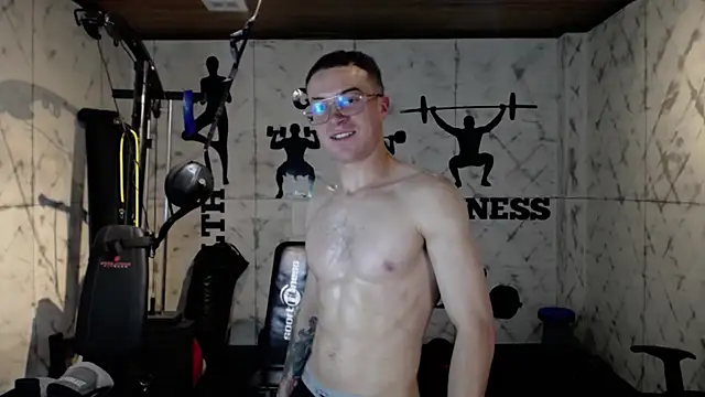 Lil_James's cam snapshot