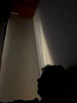 Michaell_Spinelly's cam snapshot