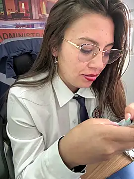 LIZ-06_'s cam snapshot