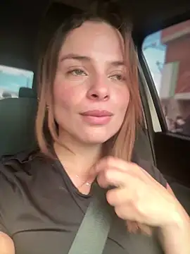 Gjynna-kiim live sex cam