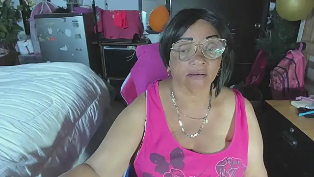 Mrs_mommy_'s cam snapshot