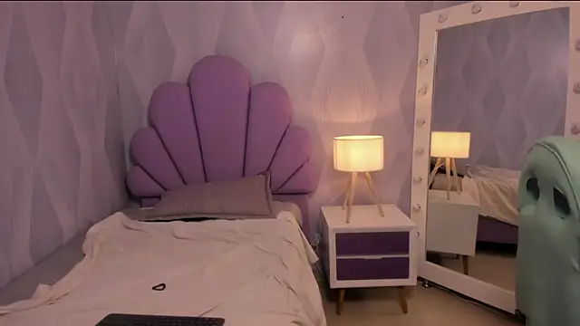 ladypervert_'s cam snapshot