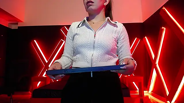 _isaabellaa's cam snapshot