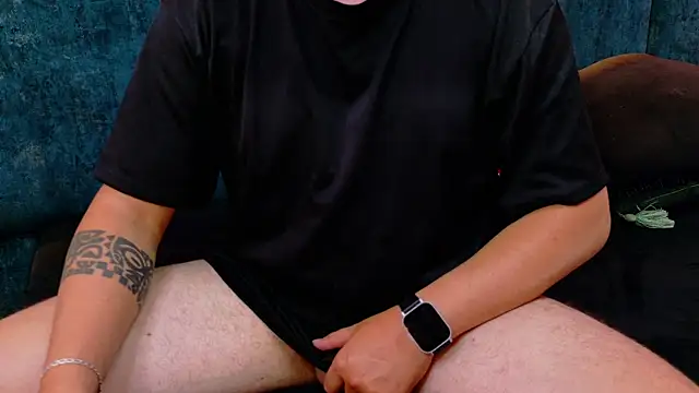 kataleyandliam's cam snapshot