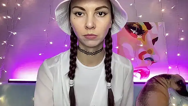 Musicalgirl's cam snapshot