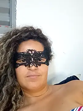 RaphinhaSanches's cam snapshot