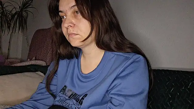 Cyndee_Winter's cam snapshot