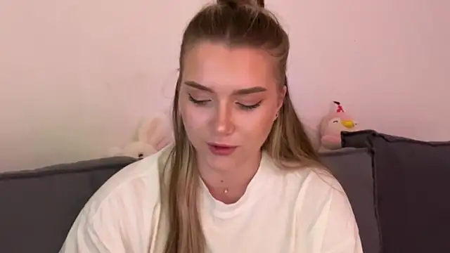 LouraStalter's cam snapshot