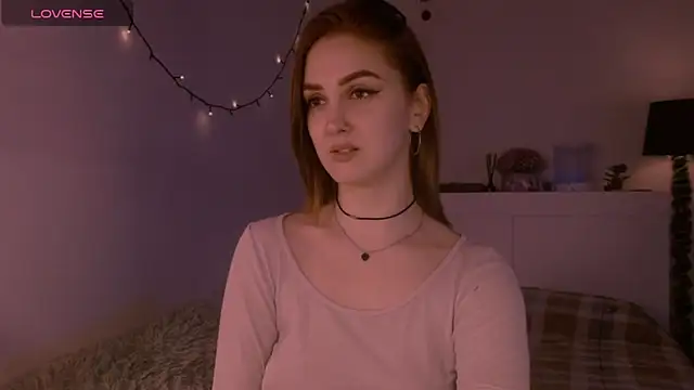 LilyFarey's cam snapshot