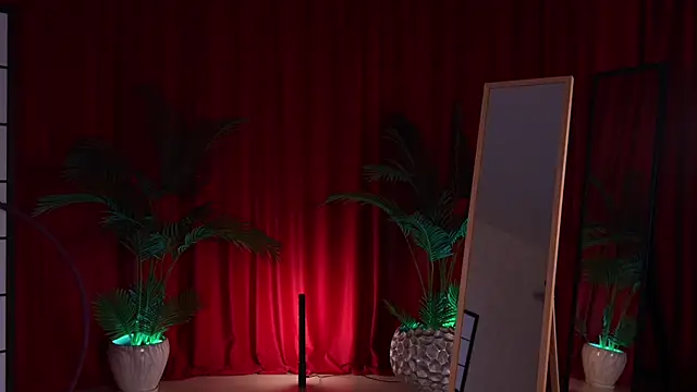 KittyCaitlin's cam snapshot