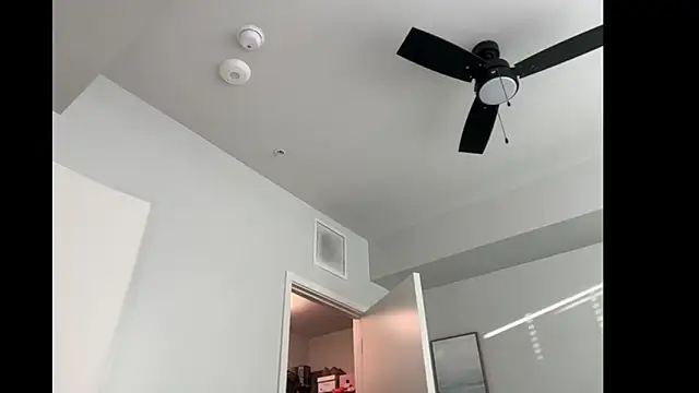 ElenaErickson live sex cam