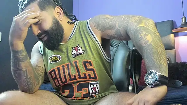 Lyon_vach live sex cam