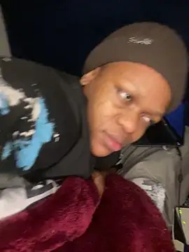 Boneca25 live sex cam