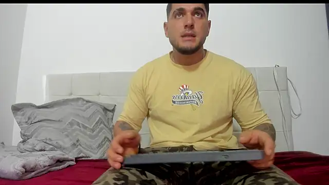 Teilor_Creed live sex cam