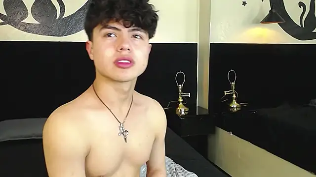 CollinStone live sex cam