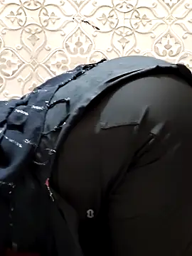 Indian-Nazia live sex cam