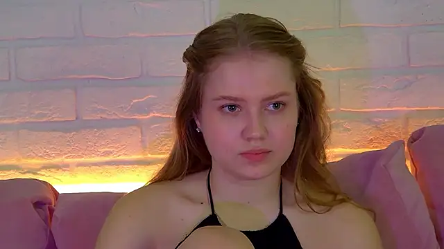 SelinSwarovski live sex cam