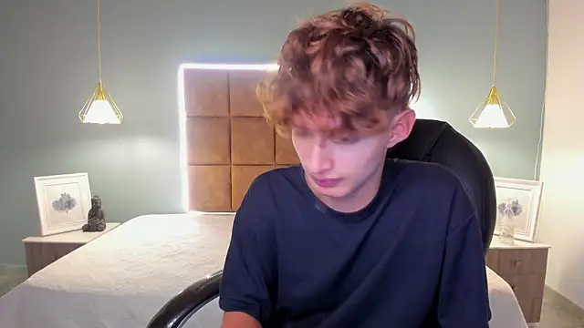 NicolasFerrer18 live sex cam