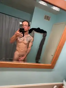 bigdickbigdaddy7373 live sex cam