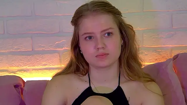 SelinSwarovski live sex cam