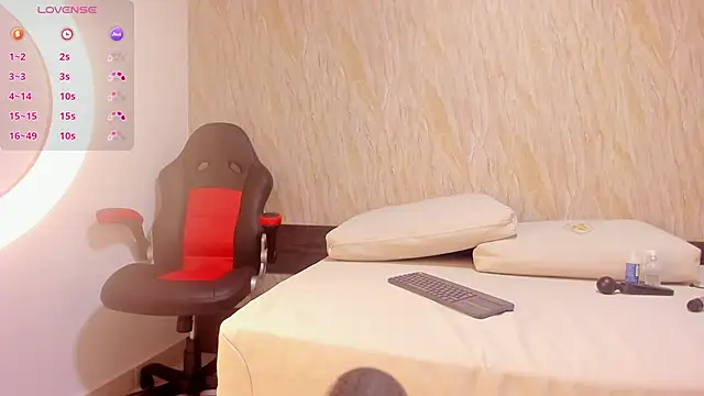 andrea_malkova's cam snapshot