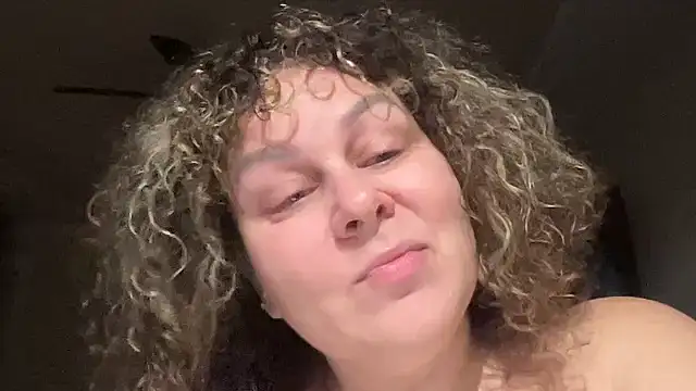 WorldsGreatestCockRater's cam snapshot