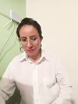 Valentina--1 live sex cam