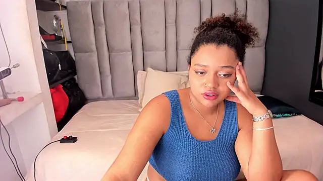 Natasha_rose__'s cam snapshot