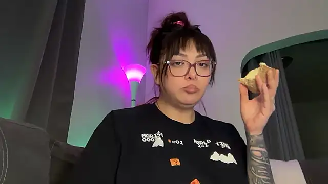 Pumpkin_bunny's cam snapshot