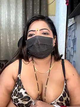 GEET-LOVE live sex cam