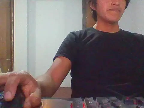 MauroALEXIS's cam snapshot